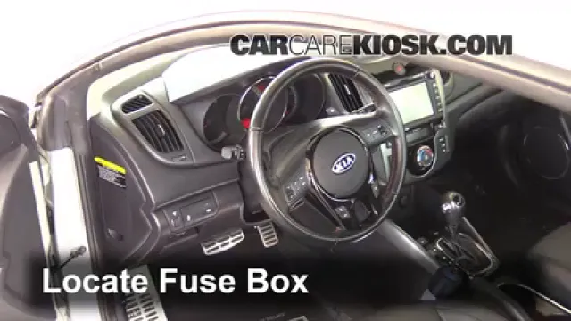 2013 Kia Forte Koup SX 2.4L 4 Cyl. Fusible (intérieur) Remplacement